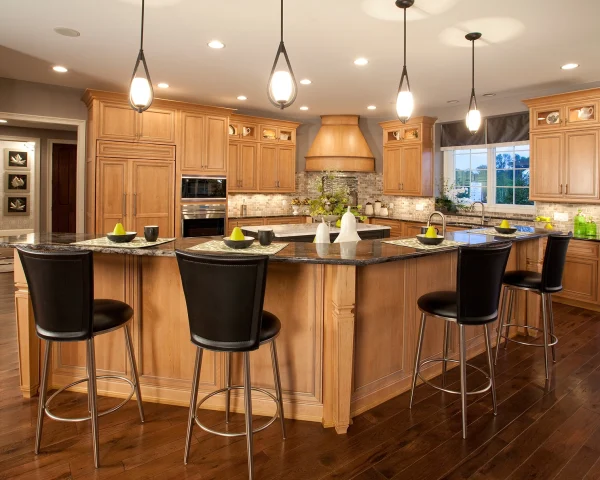 Shilo_12SvnhGoldenNickelMaple03_29787580-7083-46de-b73b-b2cd82adb0f8